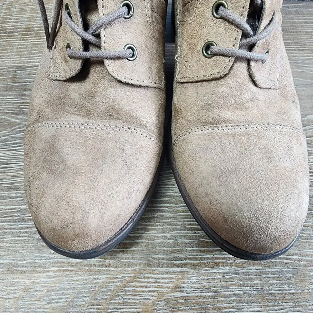 White Mountain Quilted Dorsett Lace-Up Heeled Bootie | Women's 10M